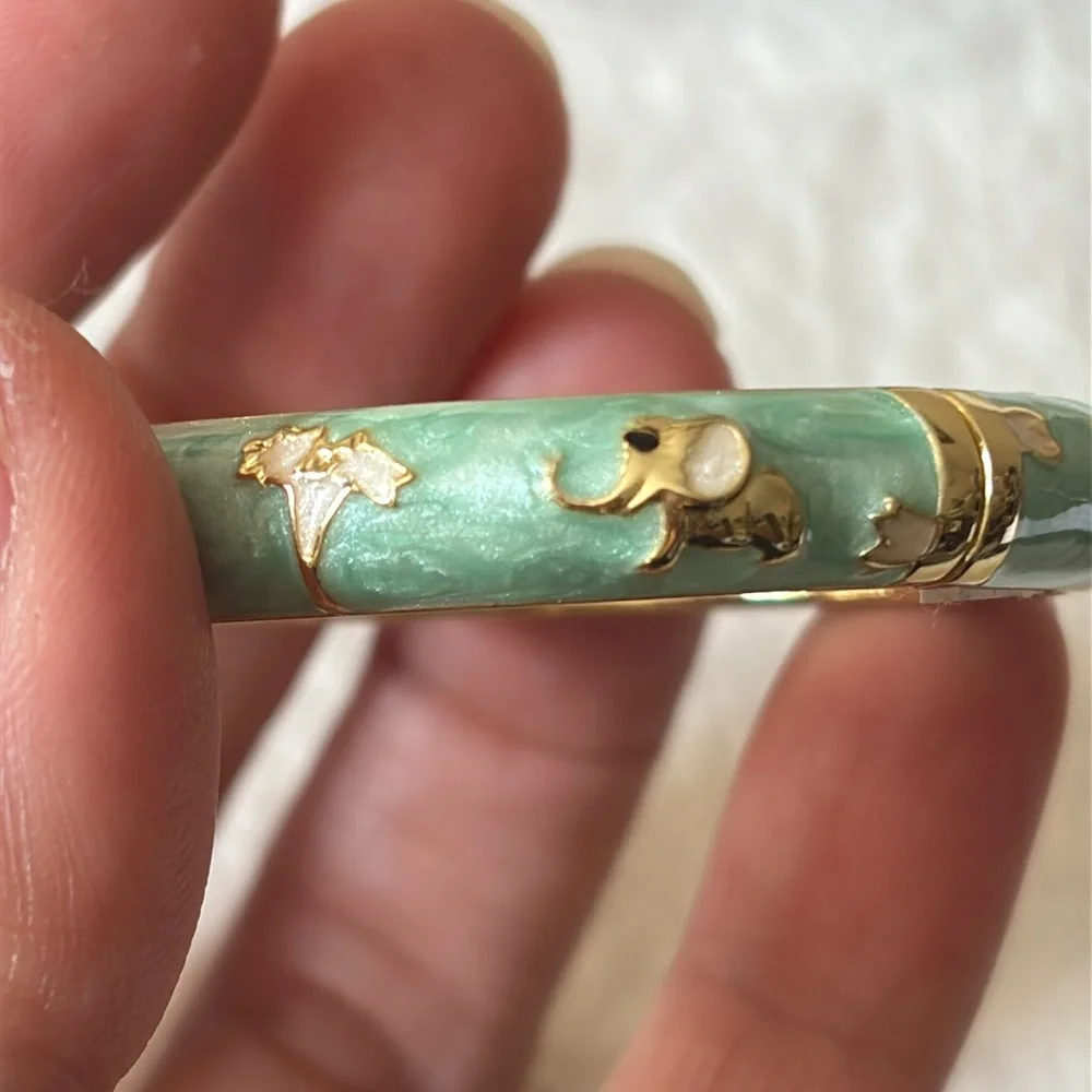 NEW Elephant AAA CZ Enamel Girls Hinge Bangle Bracelet 18k Gold Filled